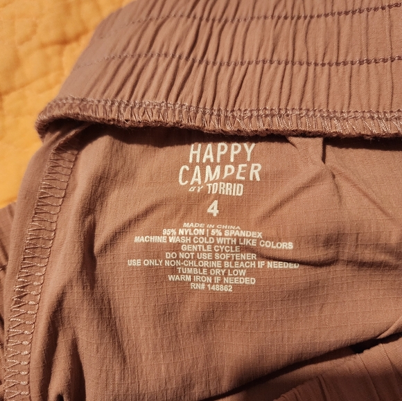 Shorts - Picture 1 of 2